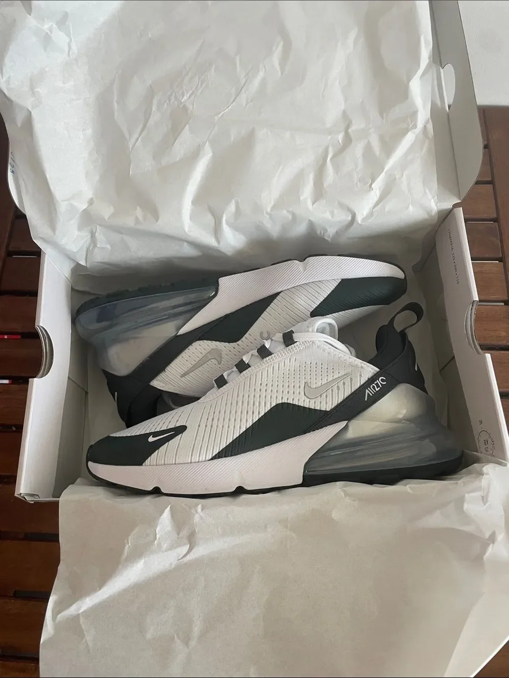 Nike Air Max 270 Metallic Silver Seaweed US Women Sz 9/UK6.5/EU40.5(IO7451-100)